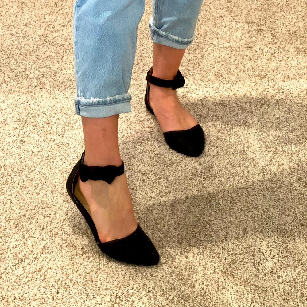 Chinese laundry black flats size 7 1/2